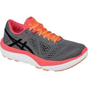 SHOE FEST🥳 ASICS 33M in Grey/Pink Sz 7.5M 💕